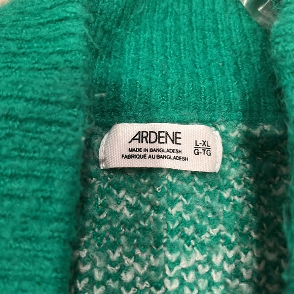 size l-xl from ardene - Picture 2 of 2